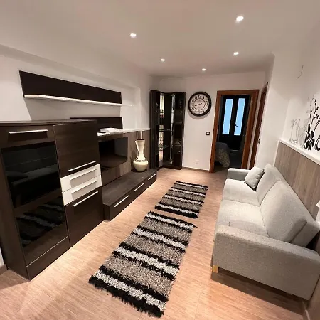 Centre Apartment *
